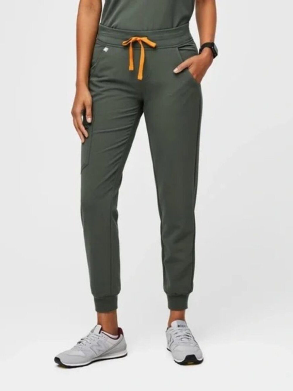 FIGS Moss Zamora Jogger Scrub Pants Women’s Regular Small